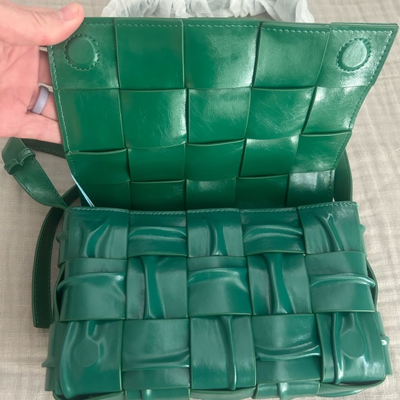 Tiffany & Fred Paris Emerald Woven Crossbody Bag - Picture 2 of 10